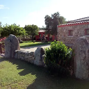 Turismo Rurale L'agliuledda Alloggio per agriturismo Sant'Antonio di Gallura